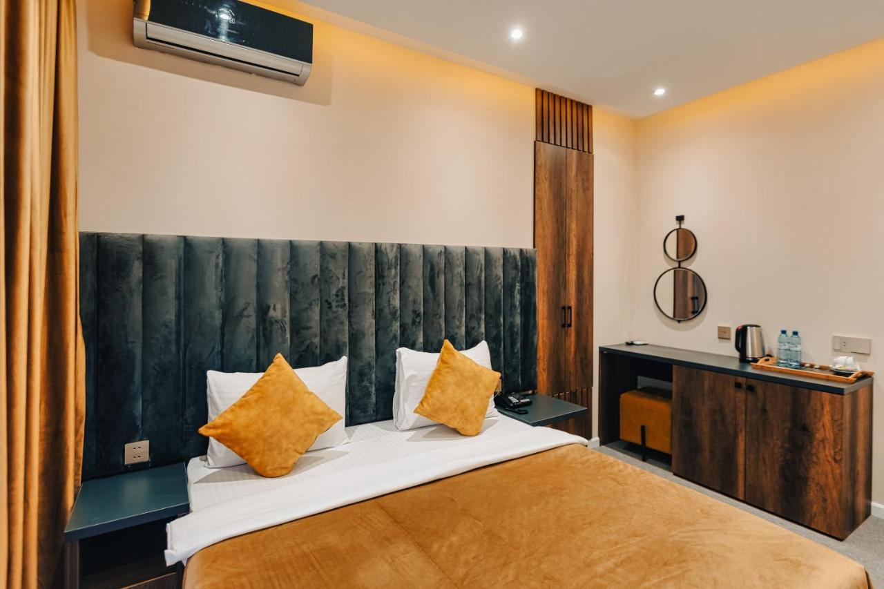 Eleven Hotel Μπακού Εξωτερικό φωτογραφία